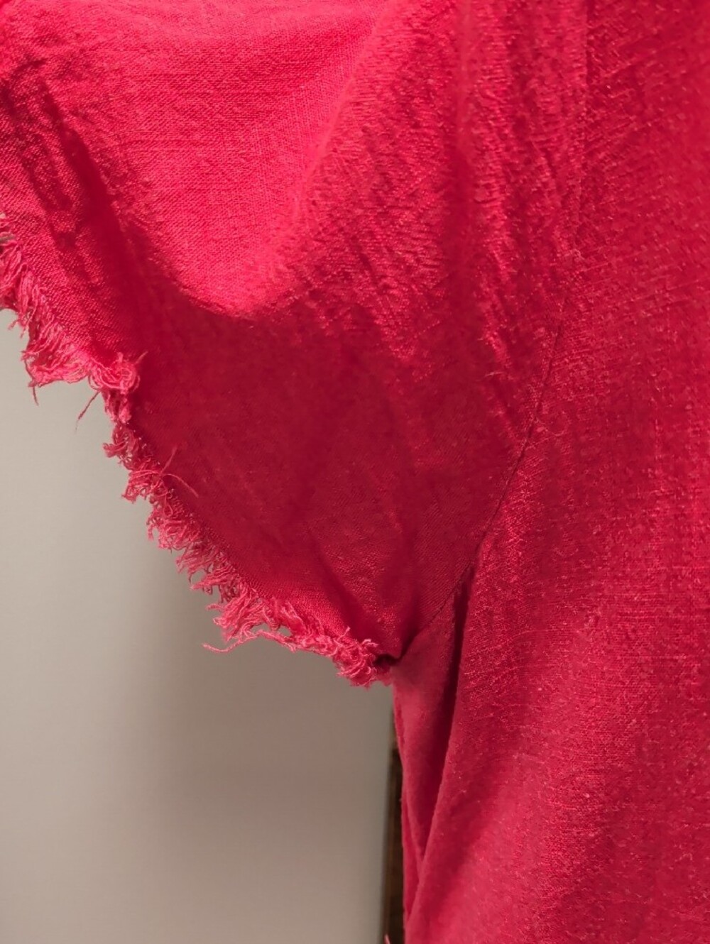 UMGEE- XL Hot Pink Indie Short Frayed  Sleeve Scoop Neck Top - Picture 3 of 11